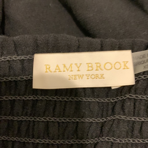 Ladies Ramy Brook off the shoulder top - Picture 6 of 7